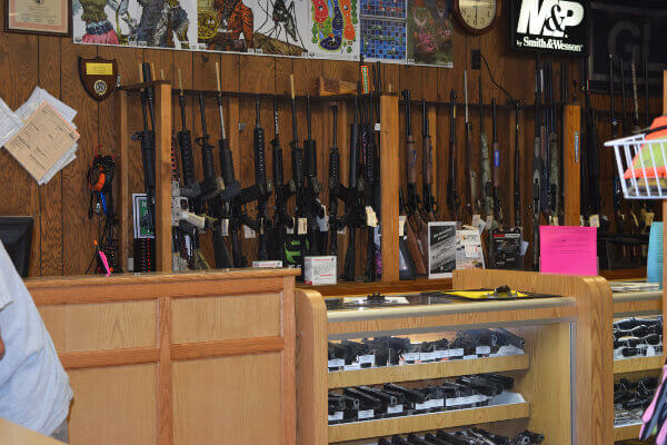Wisconsin full-line indoor firing range and gun shop accept firearm transfers