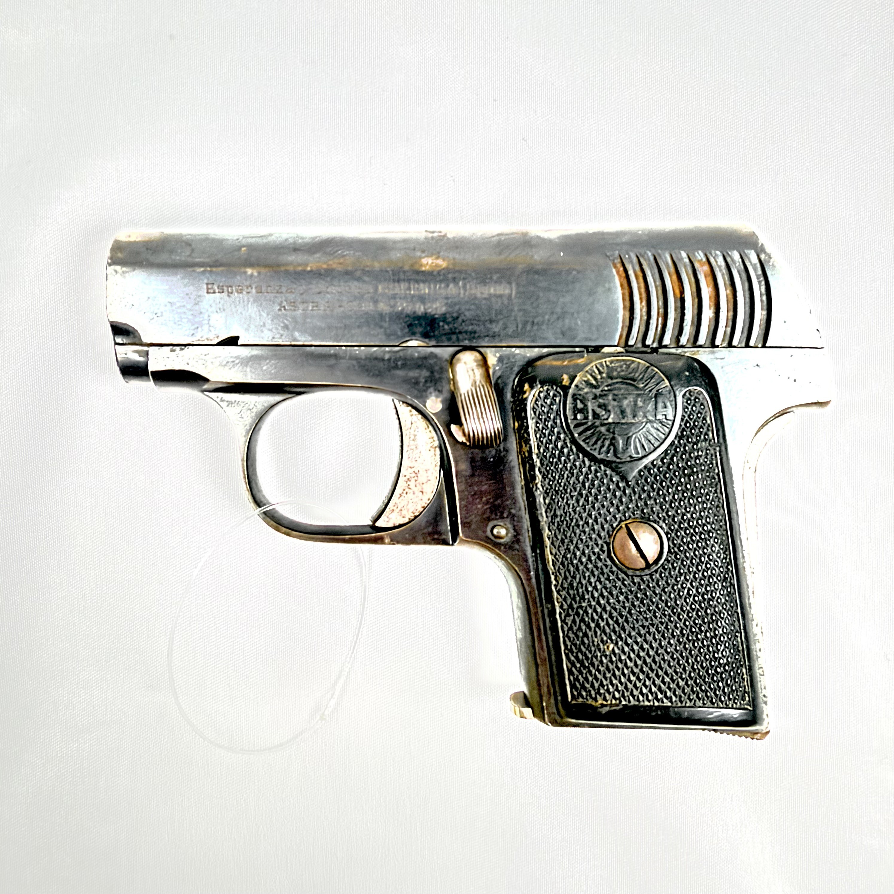 ASTRA 200, 25ACP, 2.25", W/ 1MAG & CASE, USED